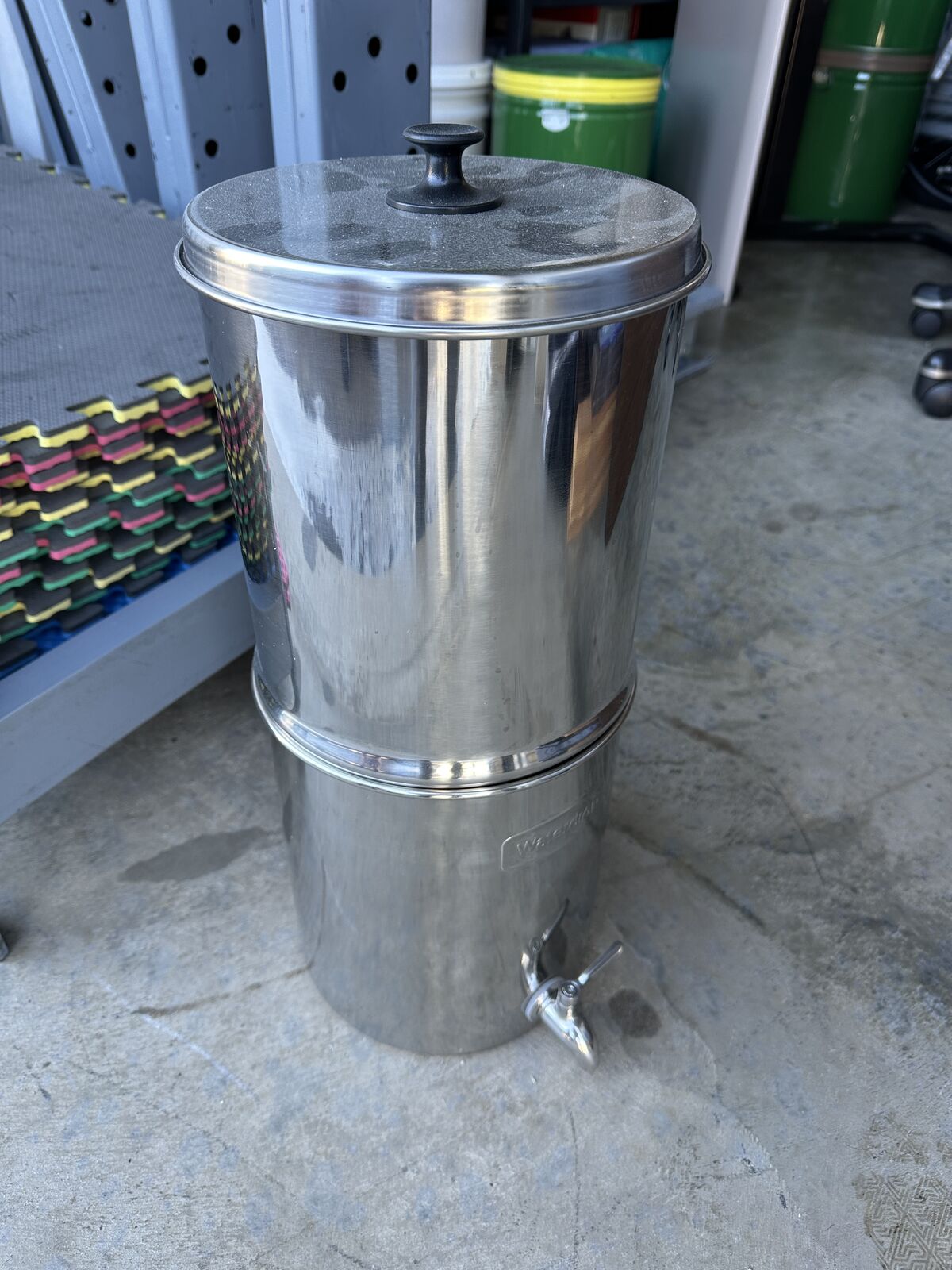 New Waterdrop Water Filtration System w/6 filters