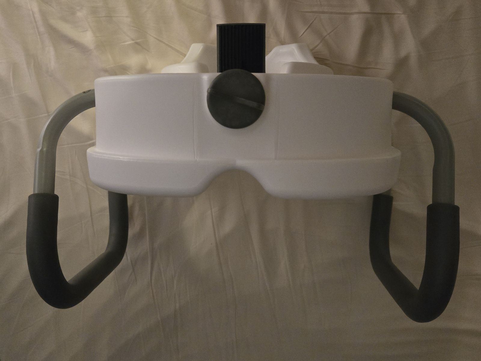 Main image 3