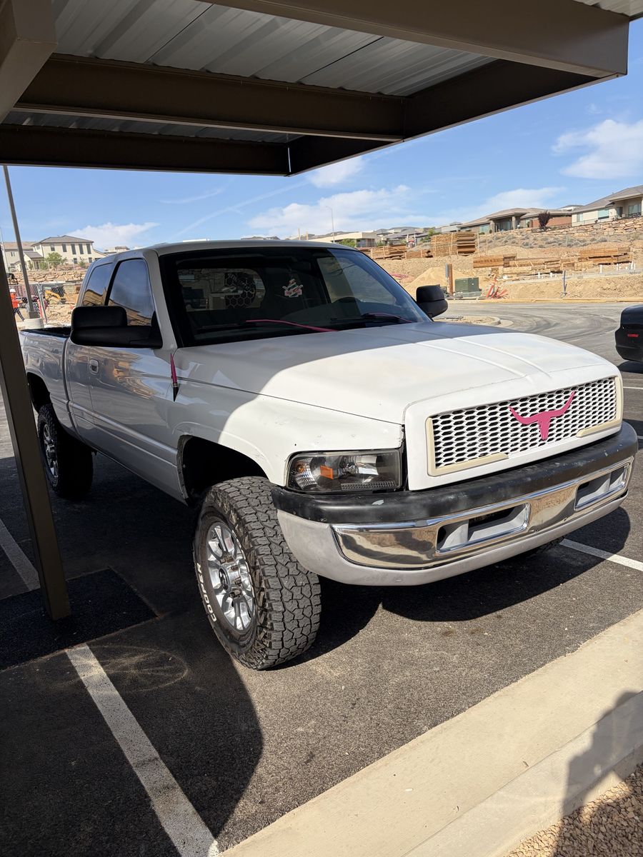 2002 Dodge Ram 2500 SLT
