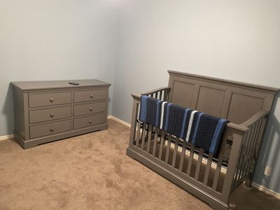 Hanley 3 in 1 convertible crib, dresser with changing table & mattress set