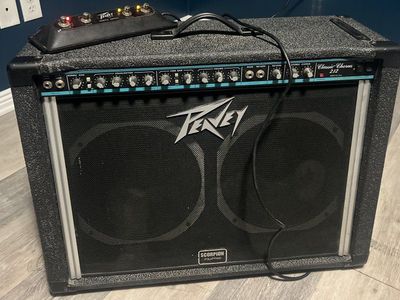 Peavey Classic Chorus 212 with Scorpion Speakers