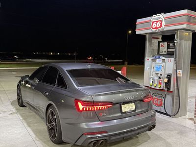 2022 Audi S6 2.9T quattro Premium Plus