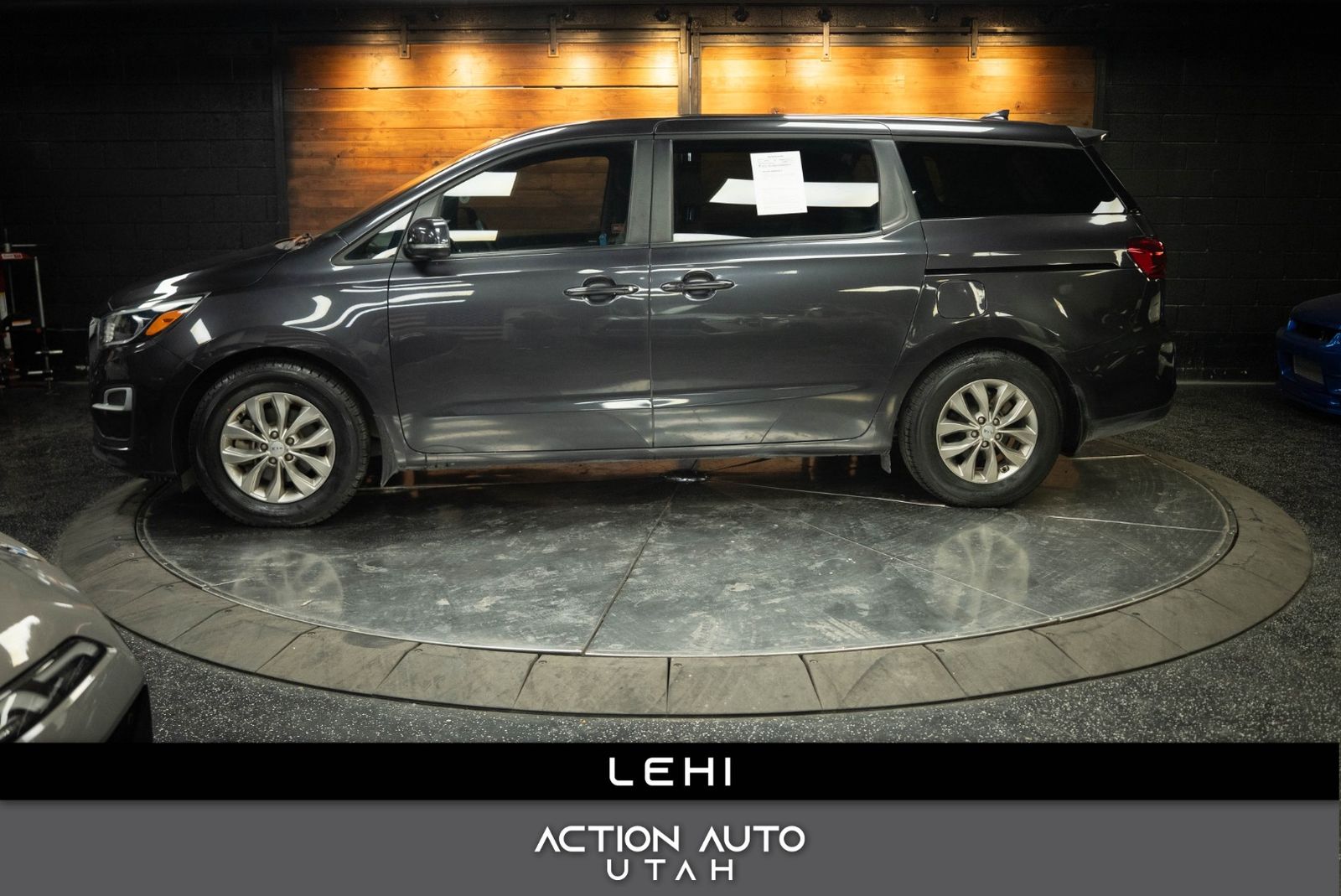 2020 Kia Sedona LX