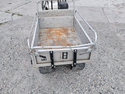 Powered wheelbarrow
