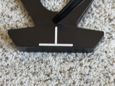 Lab putter df3