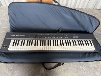 roland a-30 midi keyboard 76 Keys
