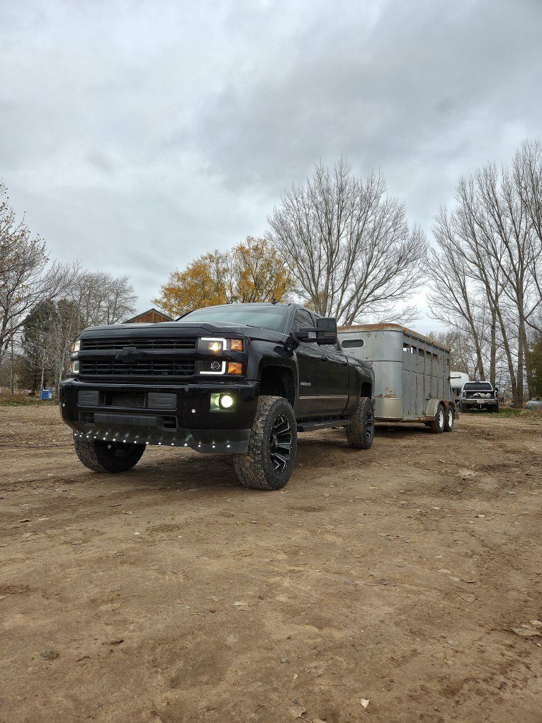 2015 Chevrolet 2500 LTZ
