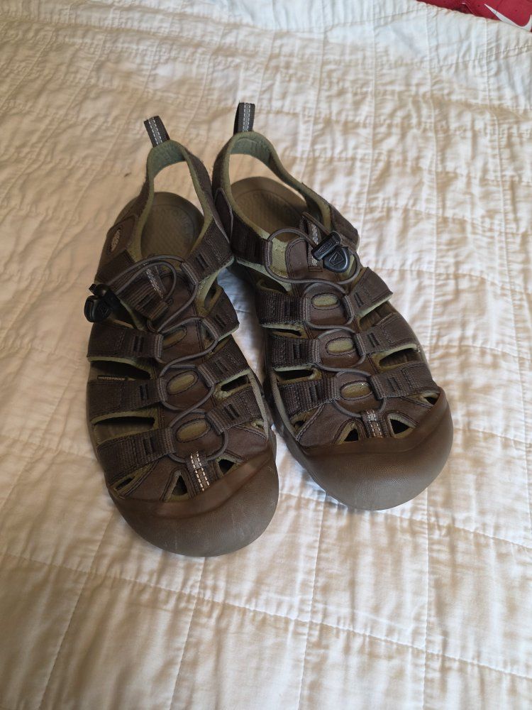 Keen Newport H2 Waterproof Hiking Sandals Men's Size 12 Brown