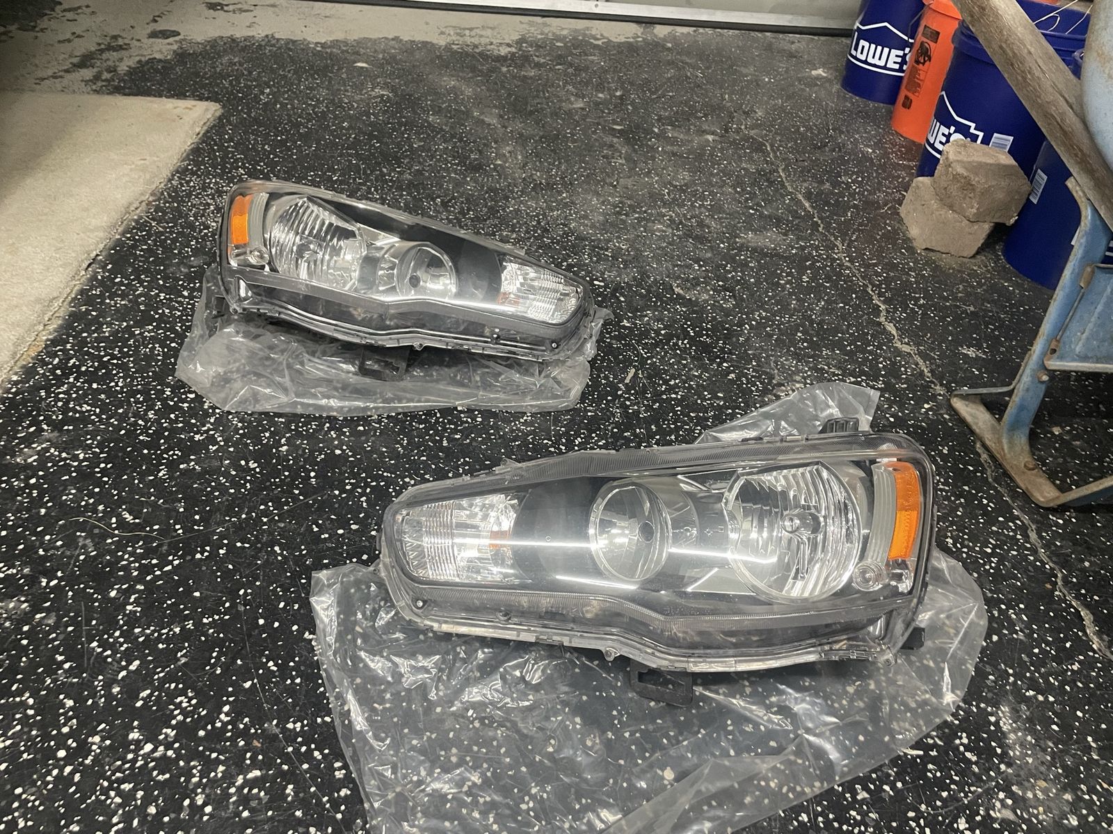 Mitsubishi lancer 2012 headlights