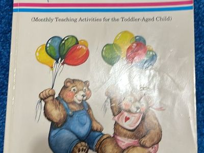 The Toddler Calendar by Elaine Cummins - Ages 2-3 Curriculum Resource for Teachers