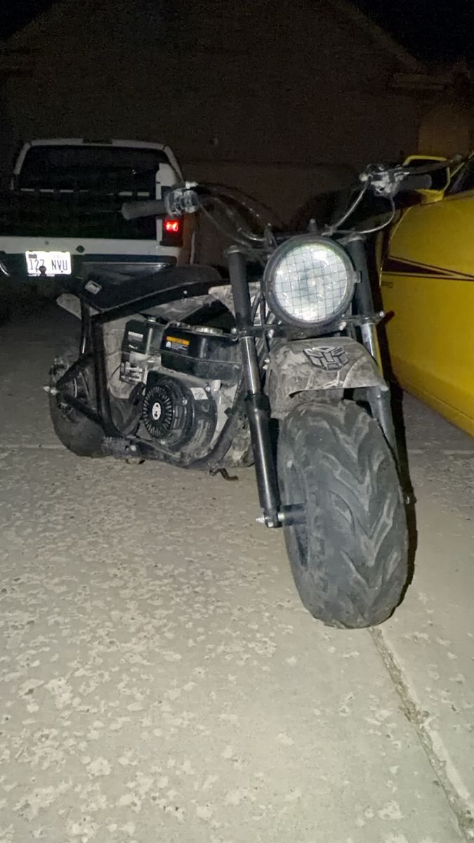 Coleman Powersports CT200U Mini Bike - Good Running Condition