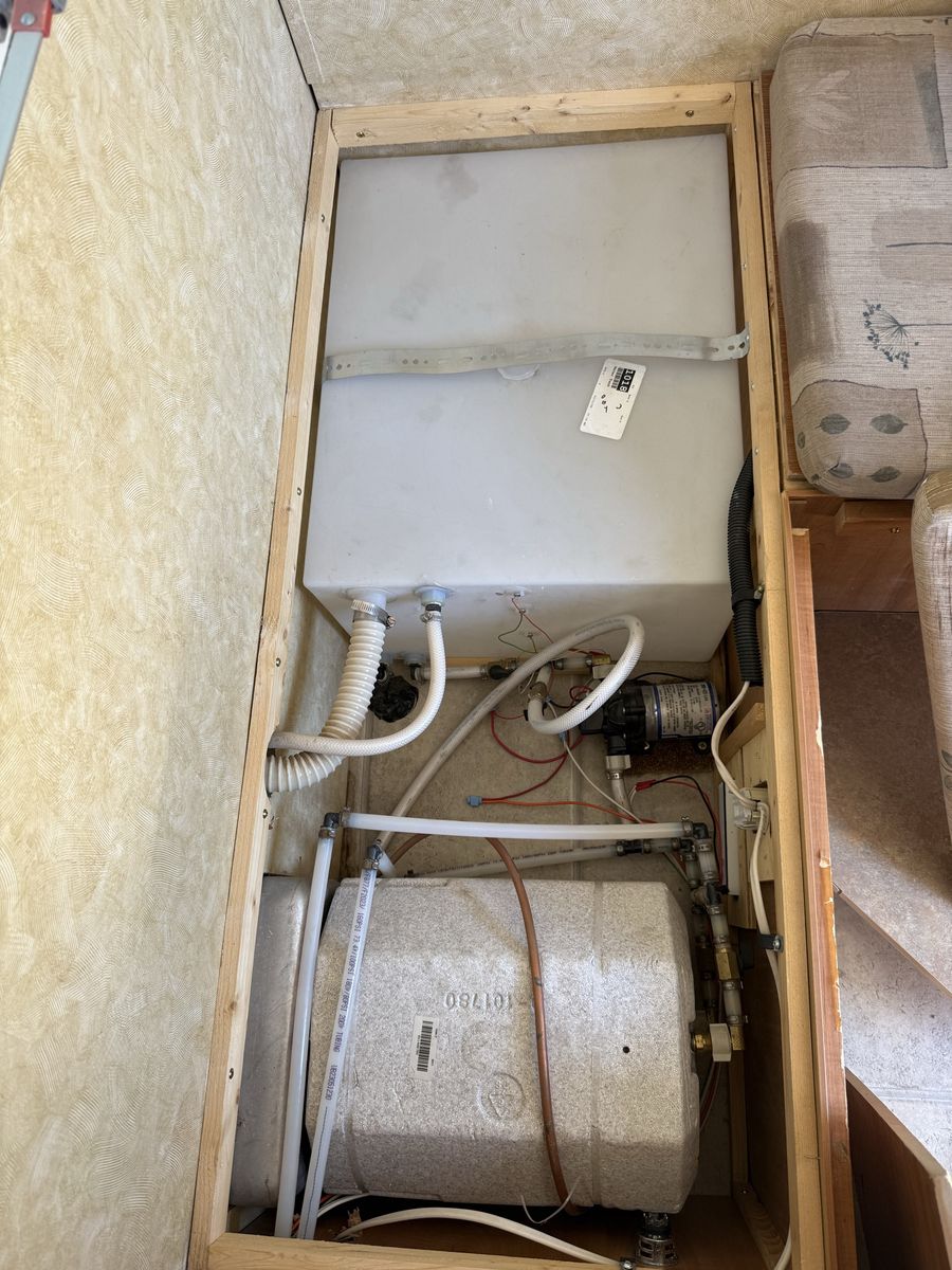 Main image 30