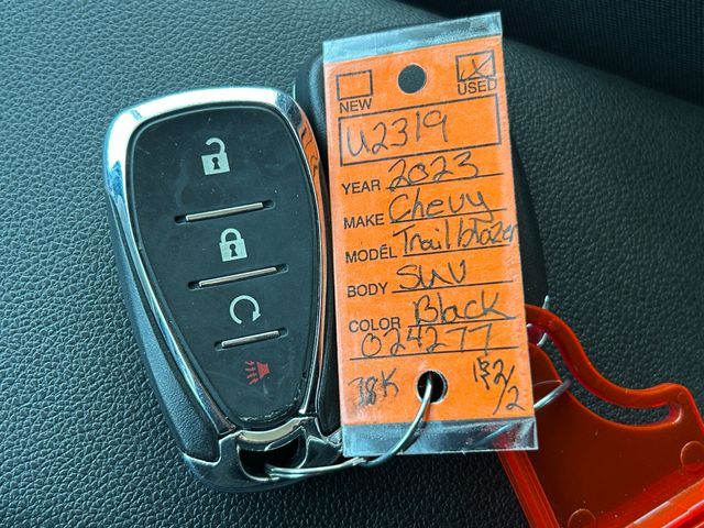 Main image 39
