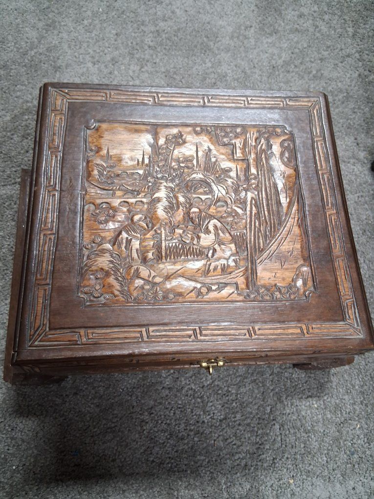 Main image 2