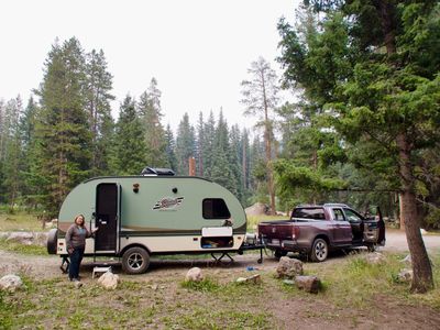 Price REDUCED! Forest River R-Pod 179 Hood River 2016 lightweight and comfortable