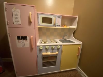 KidKraft Pastel Wooden Play Kitchen with Refrigerator, Oven, Microwave