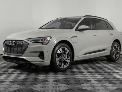 2021 Audi e-tron SUV quattro Premium