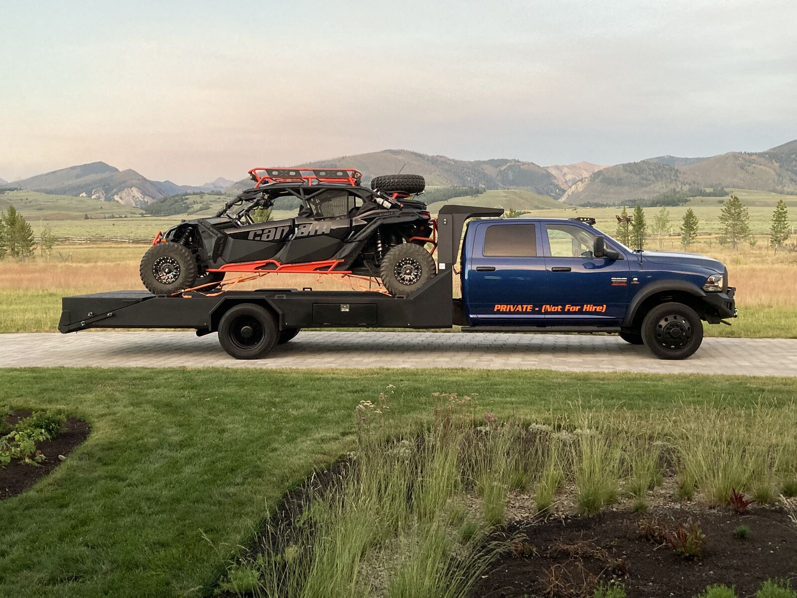2011 dodge ram 5500 toy hauler