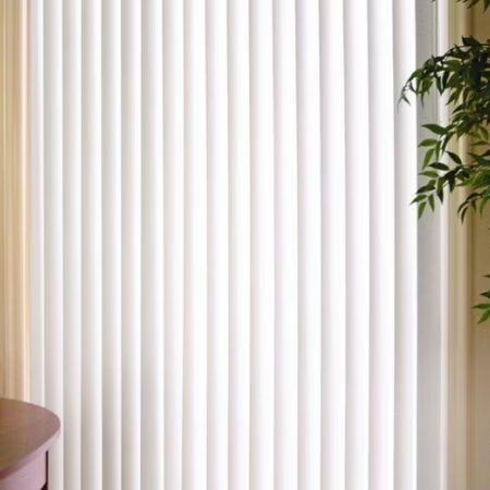 (AVAILABLE 100) Designer’s Touch 560307 White PVC Blinds 78x84
