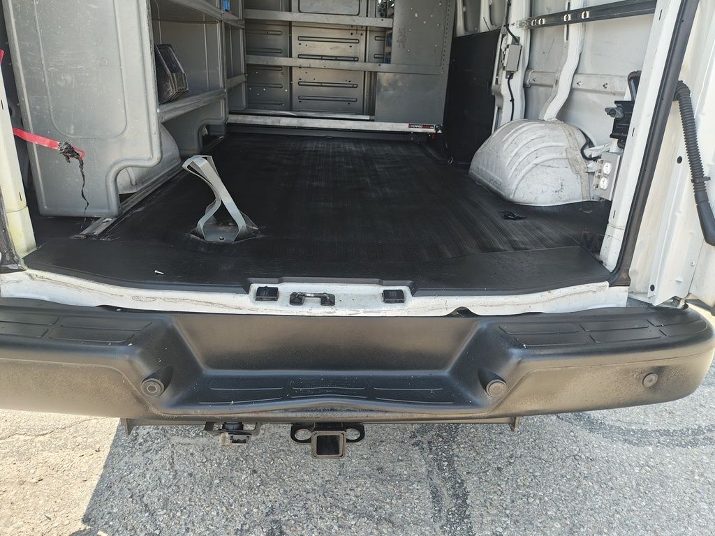 Main image 7