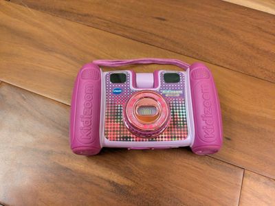 VTech Kidizoom Twist 2.0 MP Digital Camera Pink