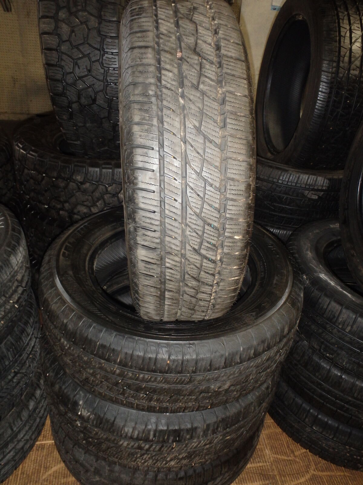 225/65R17 TOYO TIRES CELSIUS SET OF USED TIRES