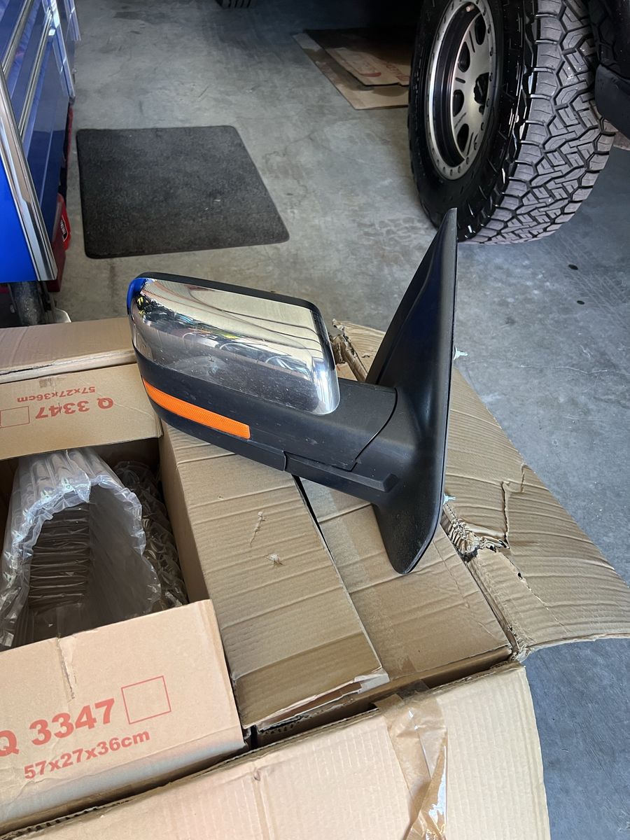 2007-2014 Ford F-150 side Mirrors