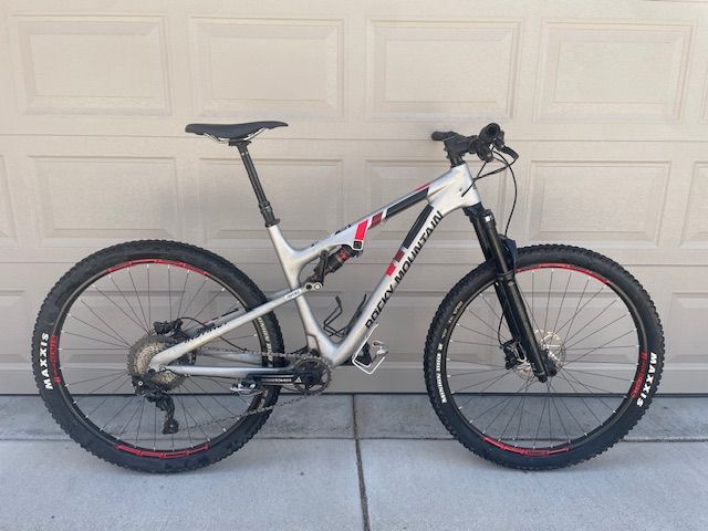 Rocky Mountain Instinct 970 MSL Carbon (Large) - NICA!