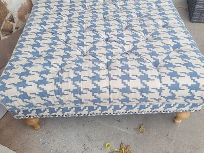 ottoman / footstool