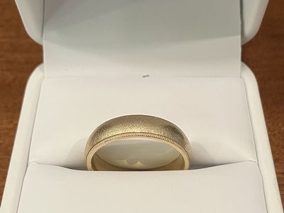 Men’s 10k Gold Ring Size 6.5