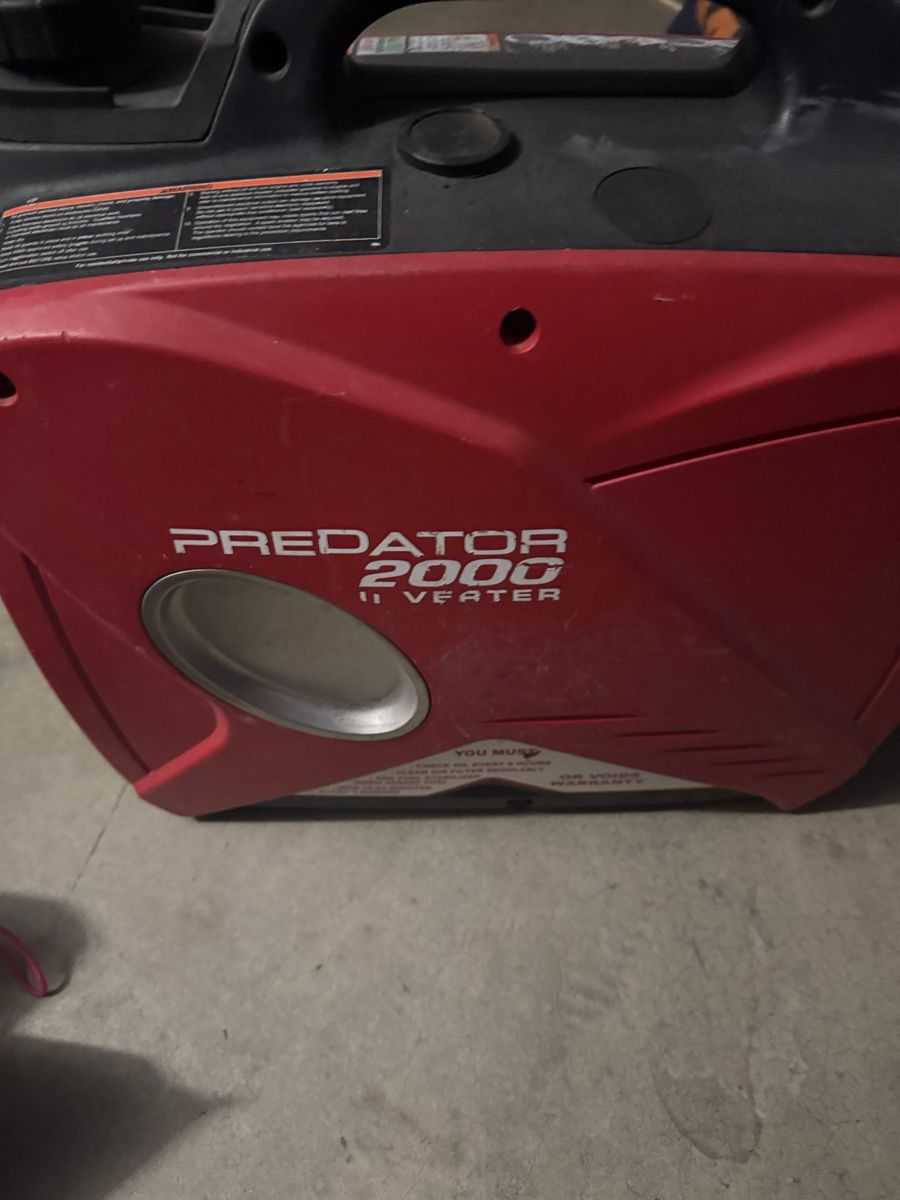 Predator 2000 W inverter generator