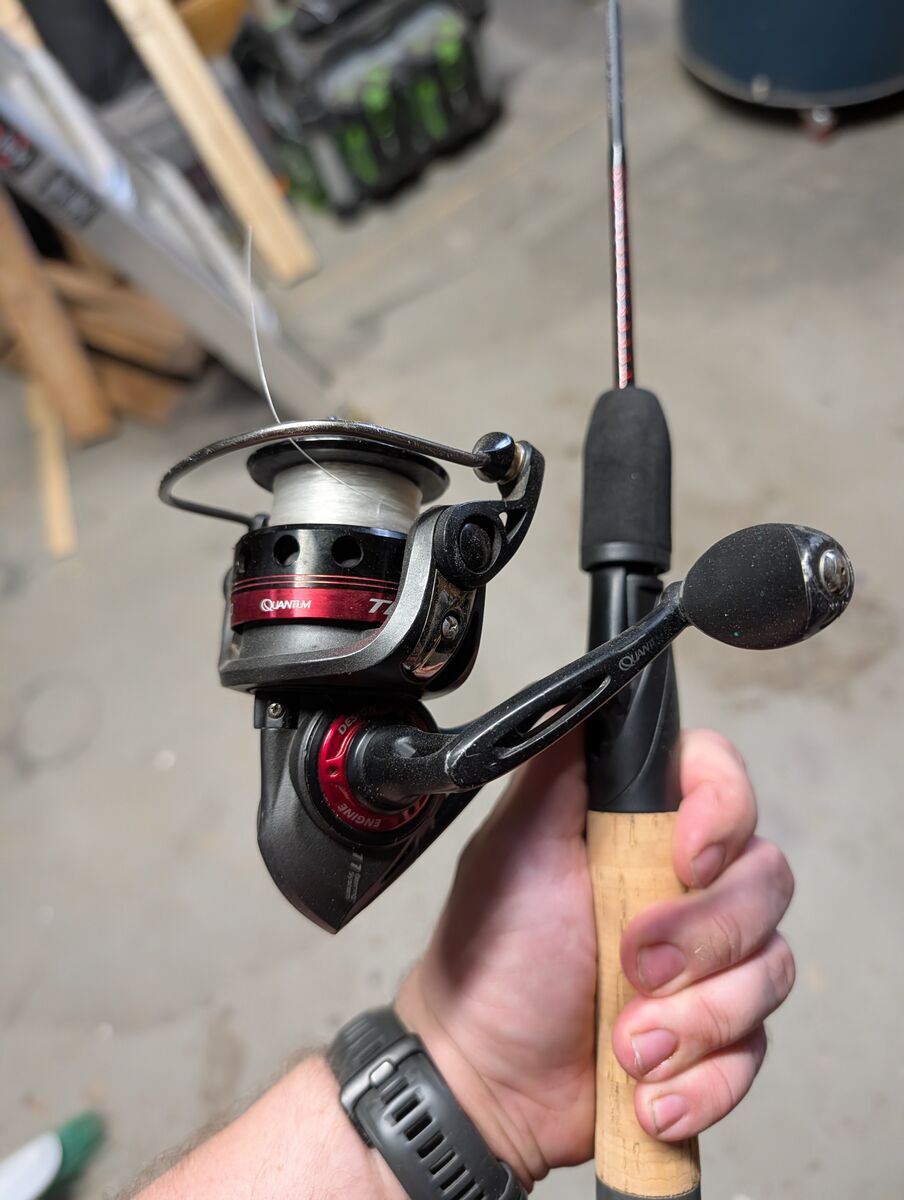 Quantum reel and Ugly stik ice / youth rod combo