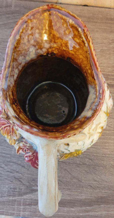 Main image 3