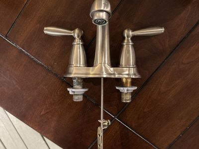 Moen center set bathroom sink faucet