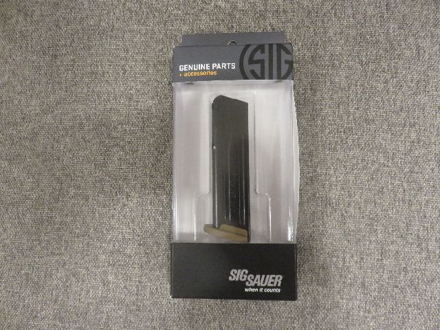BNIB OEM SIG SAUER P320/M17/P250 9MM 17 ROUND MAGAZINE IN COYOTE TAN
