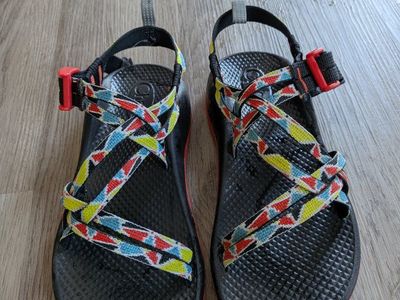 Chaco Kids Z/1 Classic Geometric Strappy Sandals Size 4