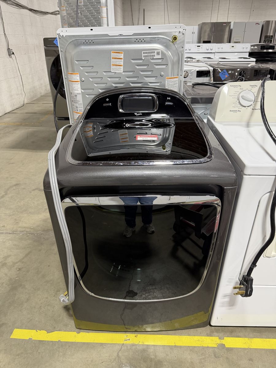 BEAUTIFUL WHIRLPOOL BLACK ELECTRIC DRYER - HURRY!