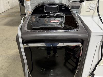 BEAUTIFUL WHIRLPOOL BLACK ELECTRIC DRYER - HURRY!