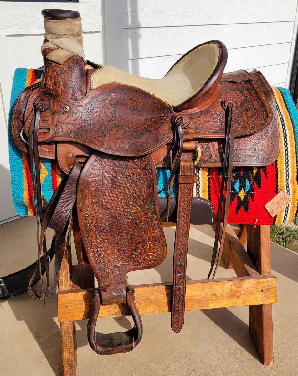 Wade Saddle plus Pad