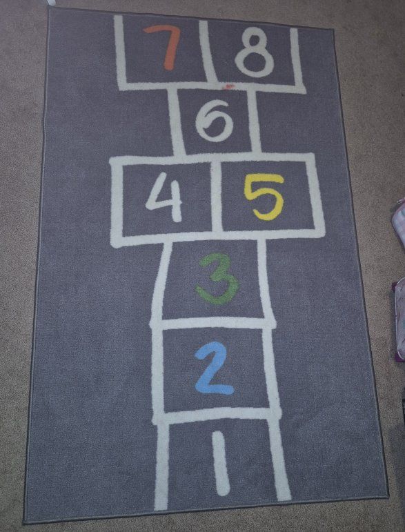 IKEA Kids Rug Hemmahos Gray Malin Unnborn Playing Hopscotch Playroom Mat