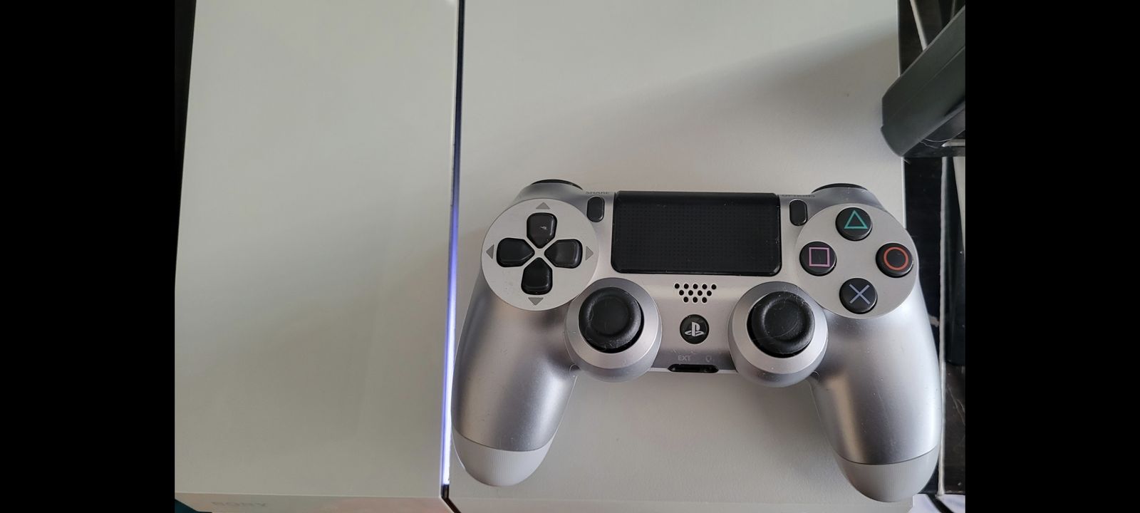 White 500GB PS4 Bundle - DEAL tonight only - Salt Lake Pickup! -