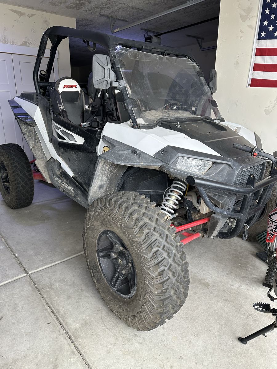 2014 RZR 1000