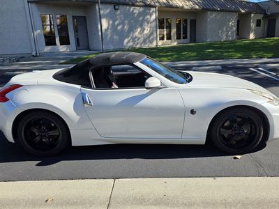 2014 Nissan 370 Roadster Touring