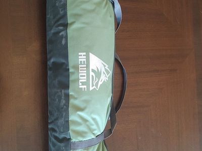 Hewolf pop-up tent