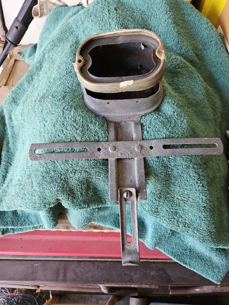 Vintage Guide License Plate Light Bracket Housing 47-55 chevy 3100 panel truck or suburban 