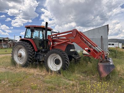 2003 Case International MXM175 tractor with loader