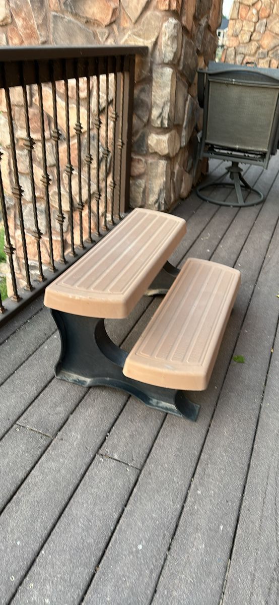 Portable hot tub spa step/RV step