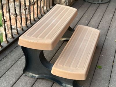 Portable hot tub spa step/RV step