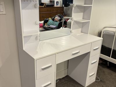 White vanity. Great condition.