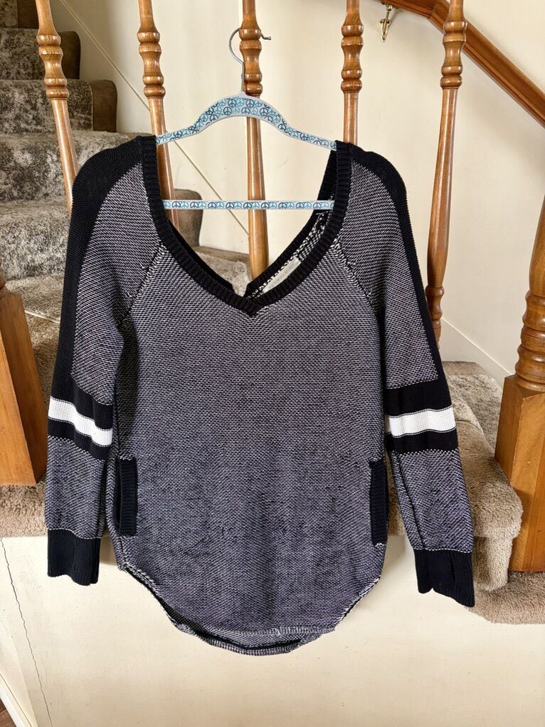 Victoria's Secret Women's Sweater